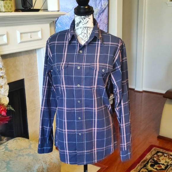 Wrangler Long Sleeved Shirt - Picture 1 of 8